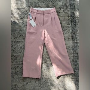 NWT Aritzia Effortless Crop Pants in Poetic Pink Size 0